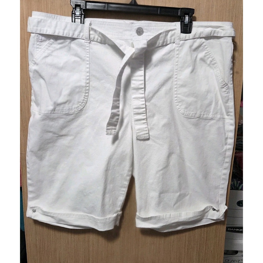 Gloria Vanderbilt Sz 18 Womens Amanda Bermuda White Shorts Tie‎ Belt Cuffed Hem